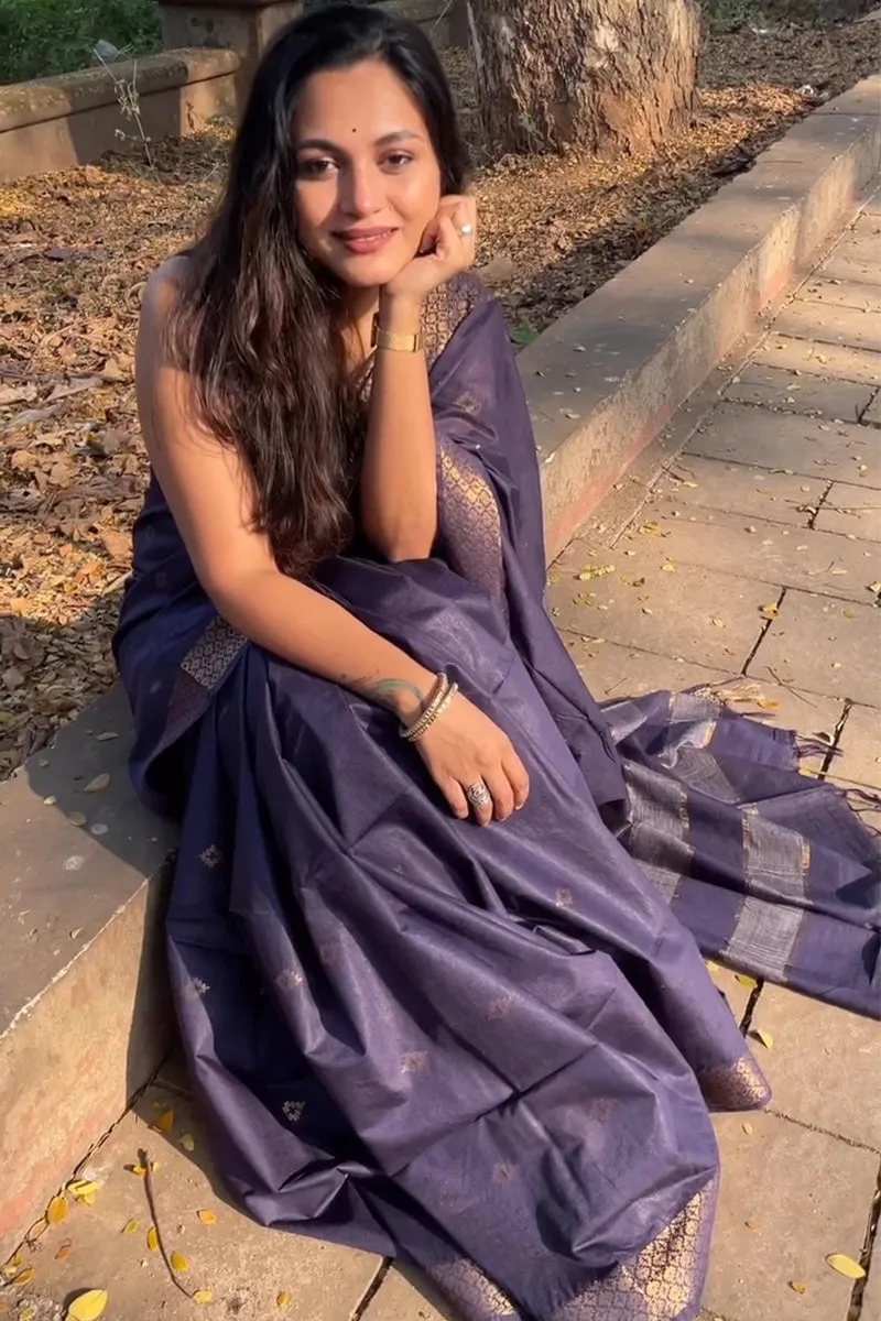 Beleaguer Purple Soft Silk Saree With Ratatouille Blouse Piece
