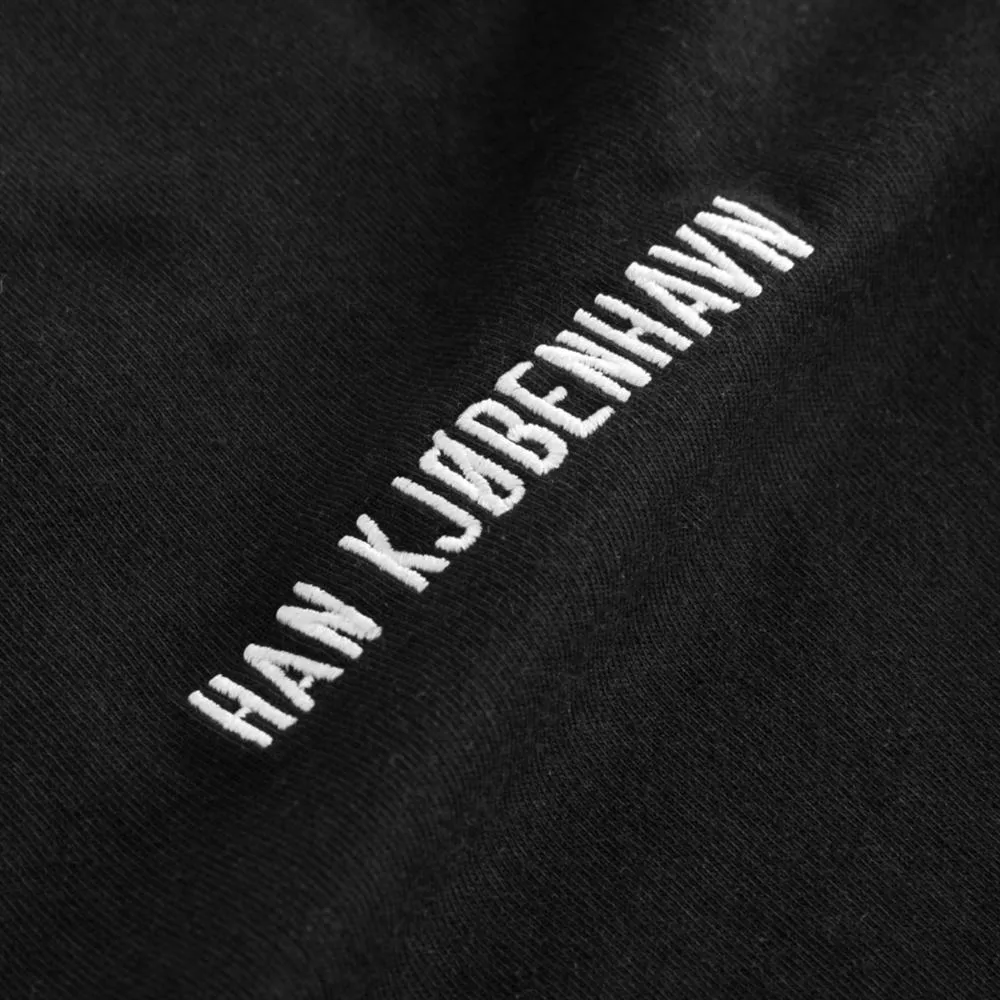CASUAL TEE - BLACK LOGO