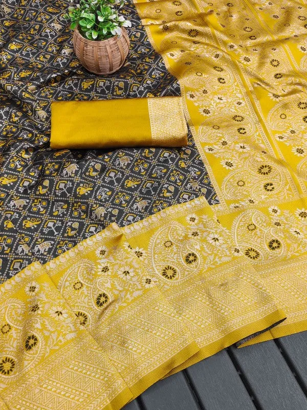 Divine Black Soft Silk Saree With Beauteous Blouse Piece