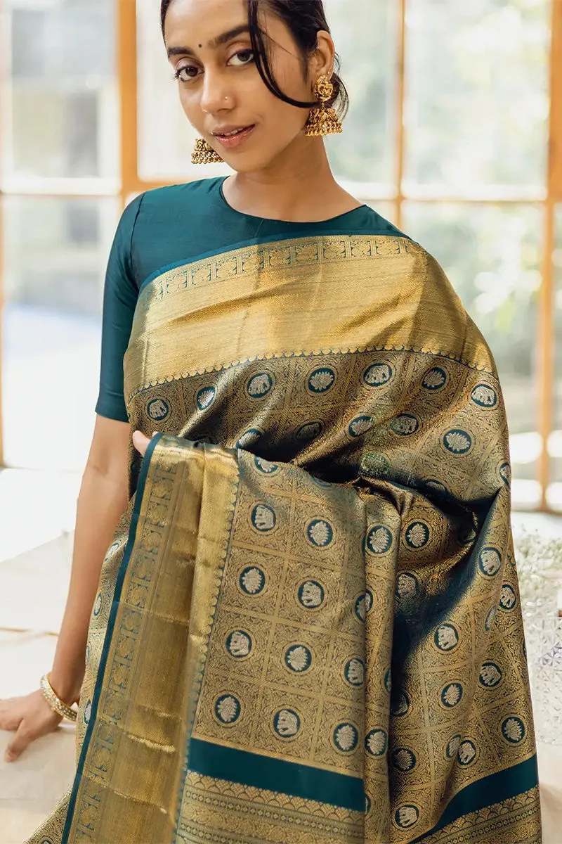 Majesty Dark Green Soft Silk Saree With Exemplary Blouse Piece