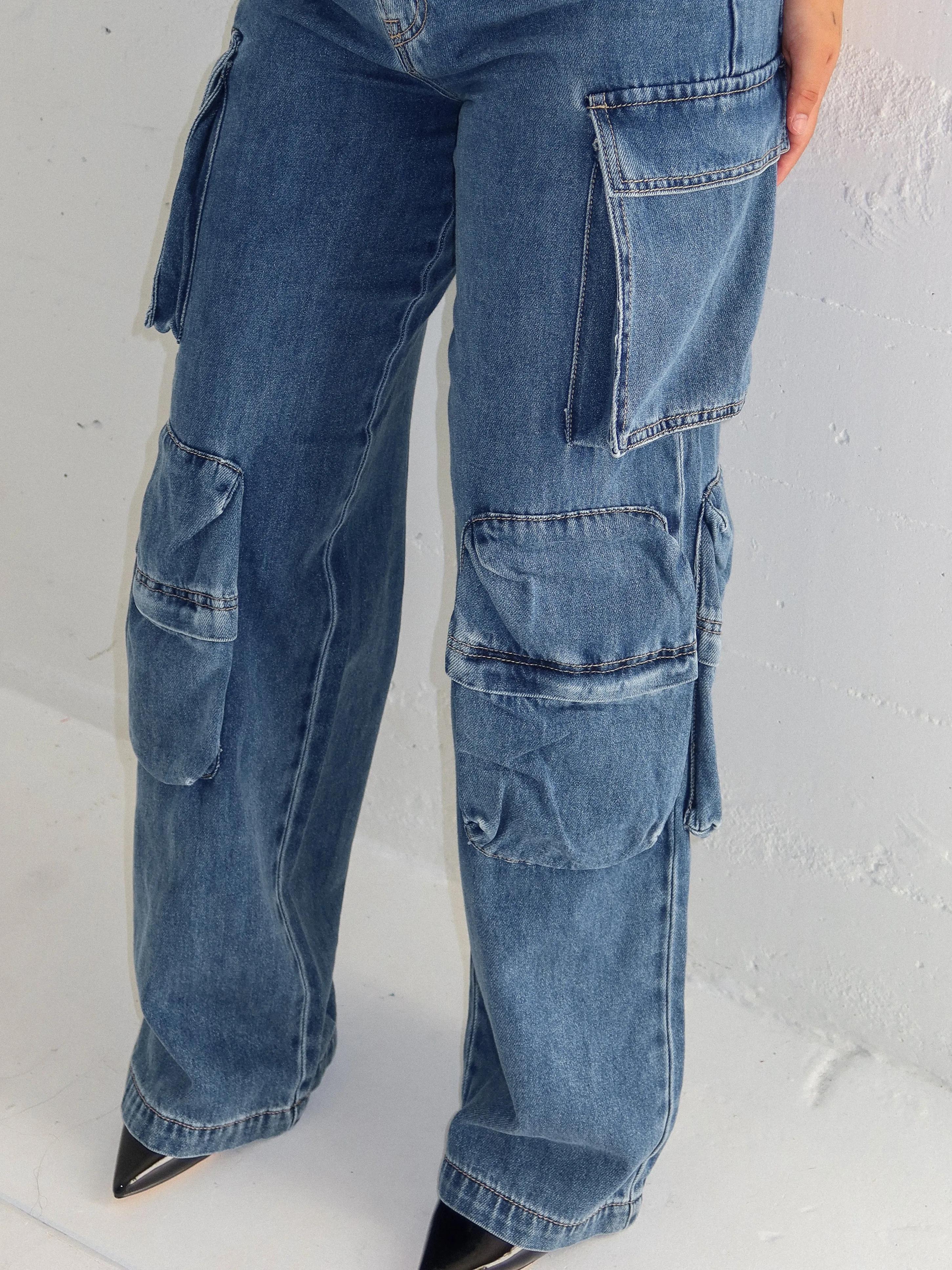 Riley Baggy Cargo Jeans (Dark Denim)