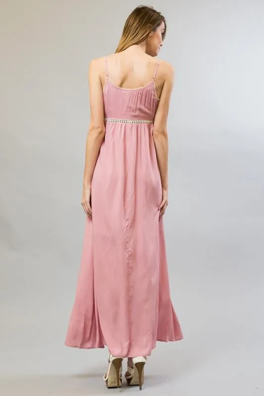 Top Emroidery Lace Trim Neck Lining Maxi Dress